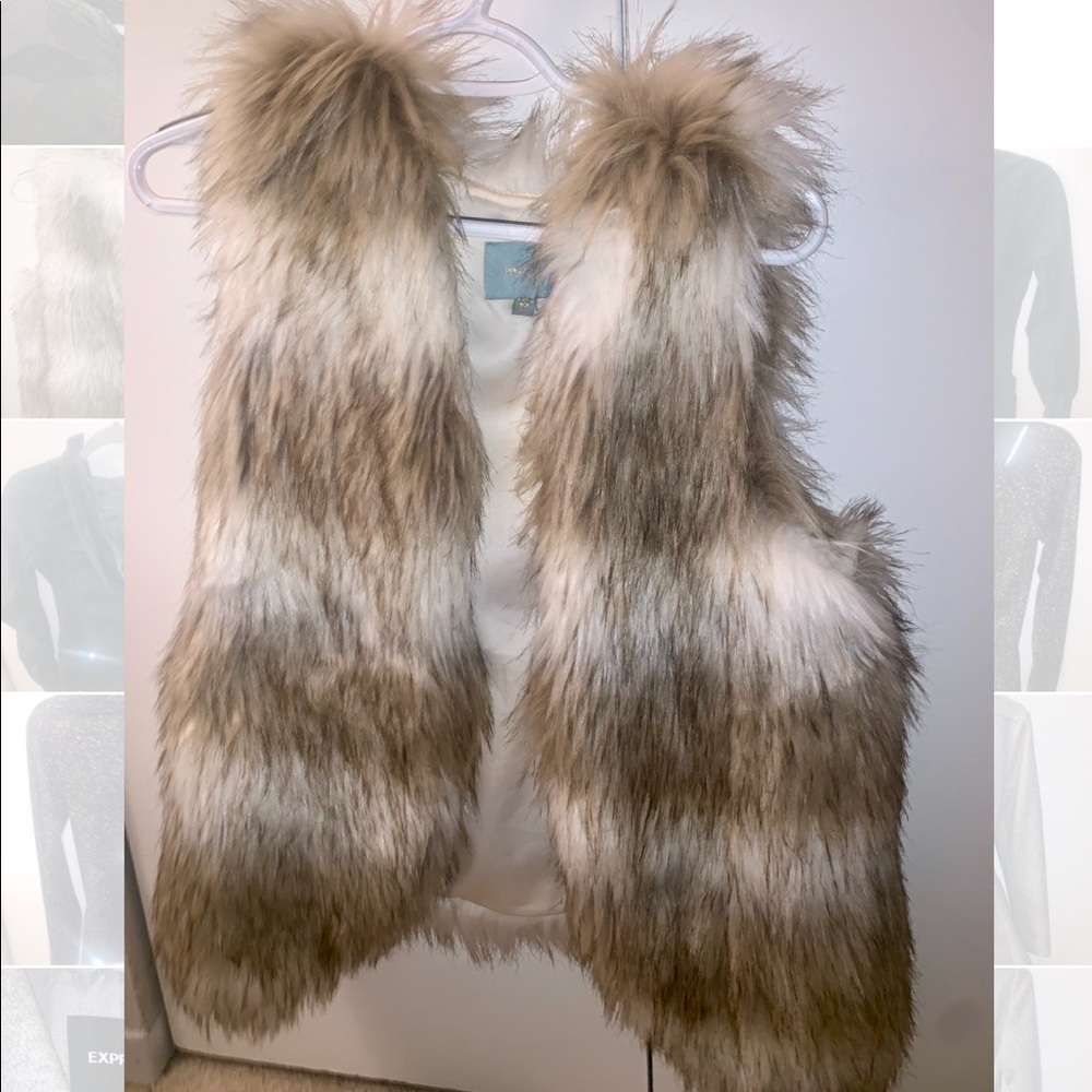 Fur Vest size small